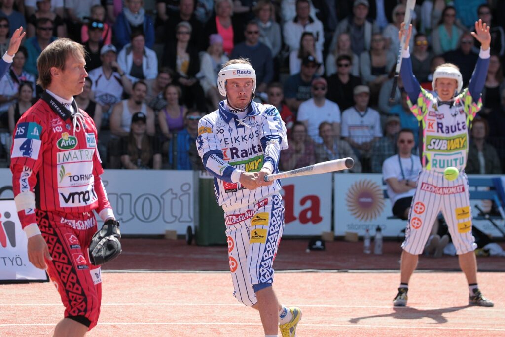 Tasasataset rikkoutumassa tiistain superpesiskierroksella