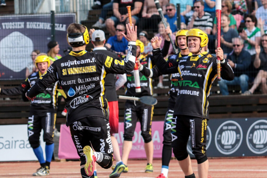 Siilinjärven Pesis kohtaa Kouvolan Pallonlyöjät hyväntekeväisyysottelussa