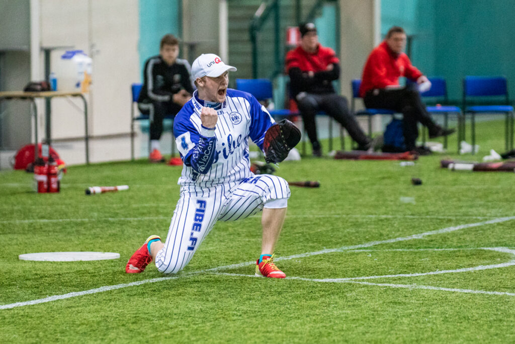Vimpelin Veto miesten Halli-SM-lopputurnaukseen!