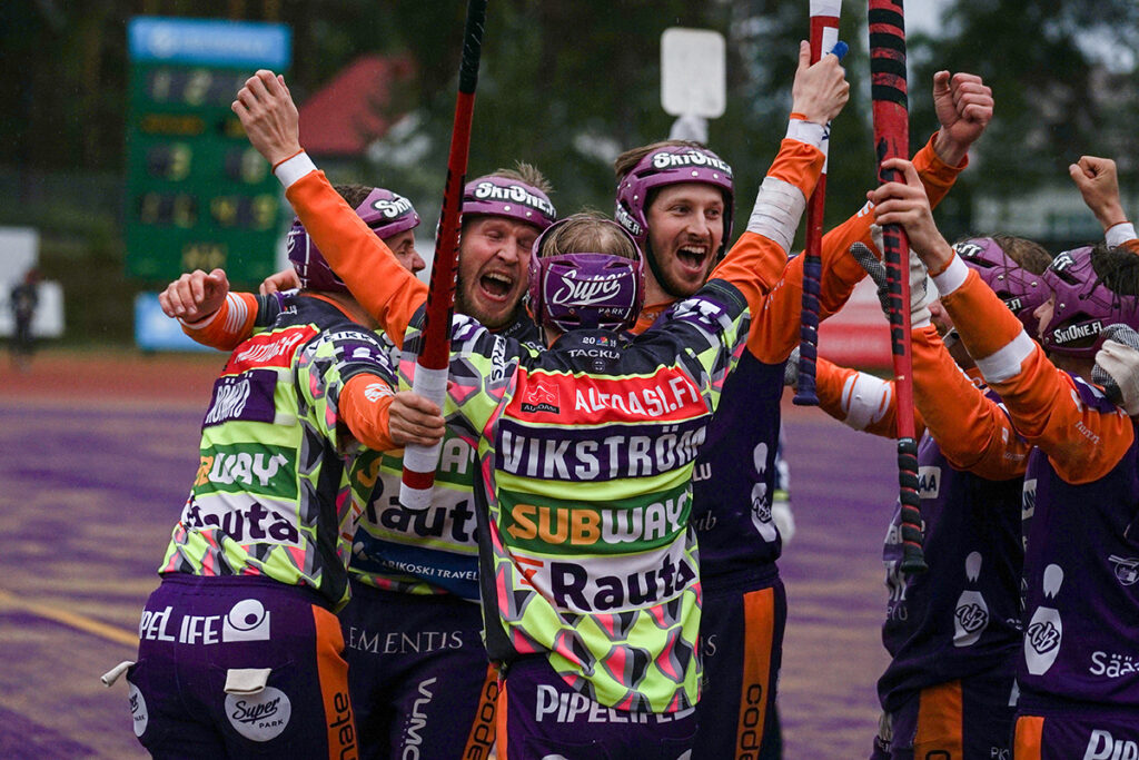 SuperJymyn Pesis Talk Show vie pesiskeskustelun pintaa syvemmälle