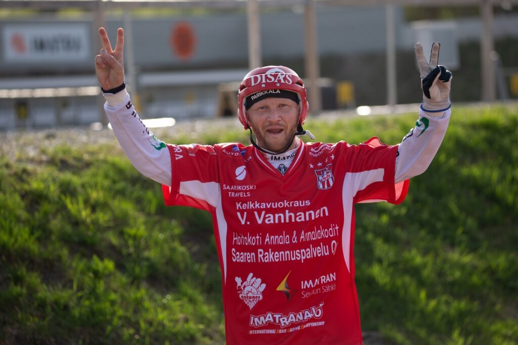 Sami ”Eko” Partanen velmuili #puuilopesistä-videolla – ykkösellä sisään!