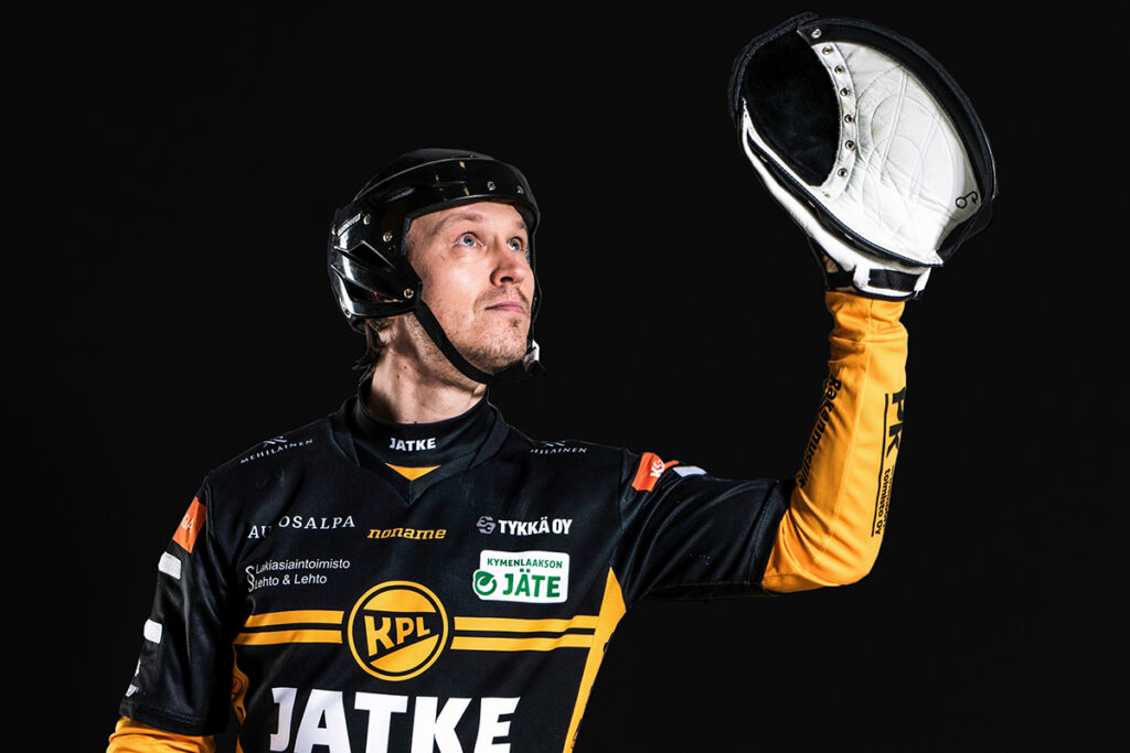 Toni Kohonen on vieraana Valavuori Livessä keskiviikkona kello 21!