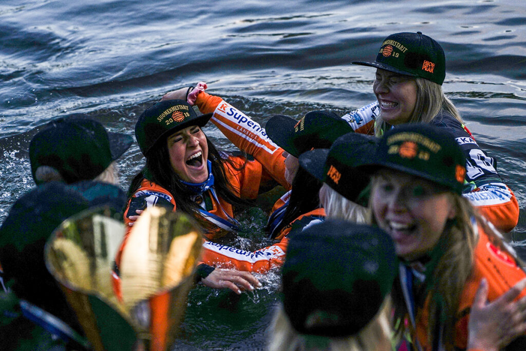 Jatkosopimuksen allekirjoittanut Ella Korpela: ”Kirittärissä on aina joukkue, joka voi voittaa mestaruuden”