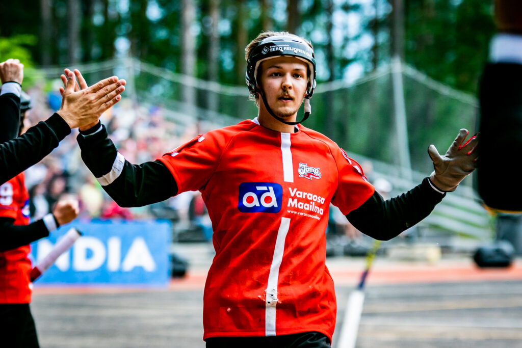 JoMa hurjasteli voittoon loppuunmyydyllä Kerubi Stadionilla, Jymyn momentum jäi käyttämättä