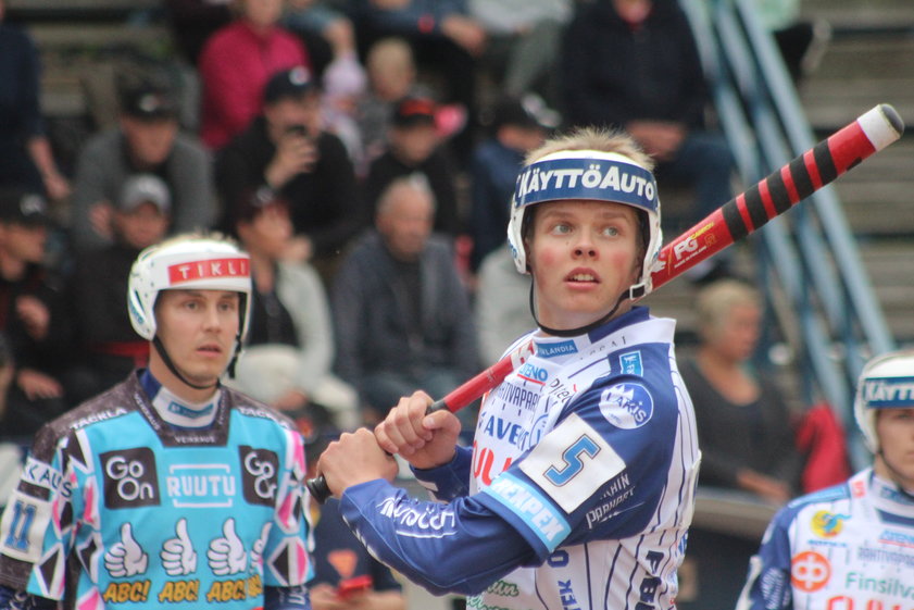 Nuorelle lupaukselle jatkosopimus – Elmeri Anttila jatkaa Vimpelin Vedossa