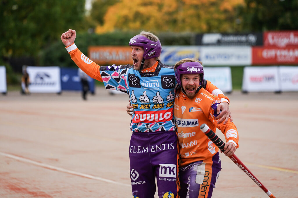 Roope Korhonen tyhjensi pajatson supervuorossa – miesten superpesiskausi huipentuu ensi lauantaina!