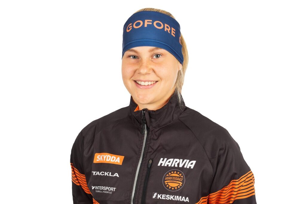 Kirittärien uusin sopimuspelaaja Tinja Töyrylä kiskaisi Ennätystehtaassa lukemat 124 km/h!