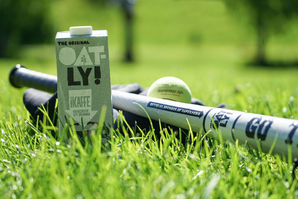 Go Oats! – Oatly Superpesiksen pääyhteistyökumppaniksi!