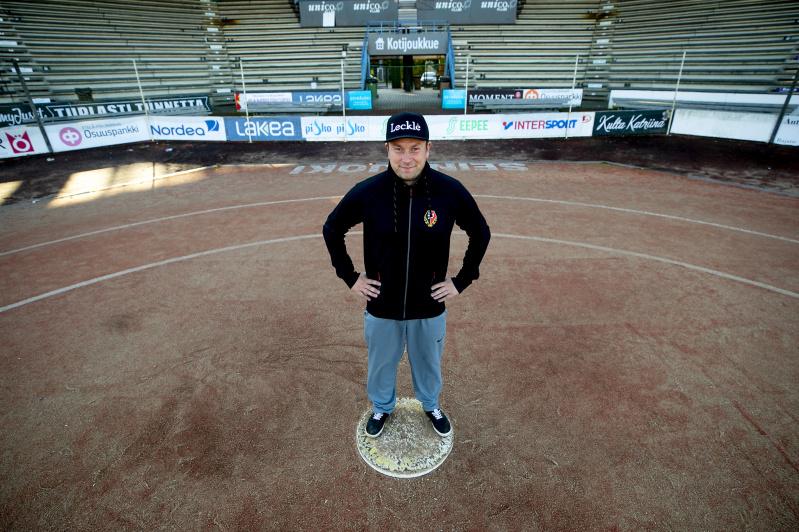 Juha ”Upi” Antikainen uusi pelinjohtaja, tulevaisuuden nimi Ria Ojala Maila-Jusseihin!