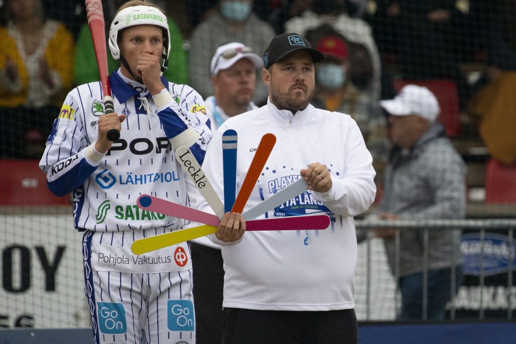 Tomi Niskanen puhuu rohkeasti Vedon jouluohjelmassa: ”Iso muutos, että saamme urheilullisen tasomme ylöspäin”