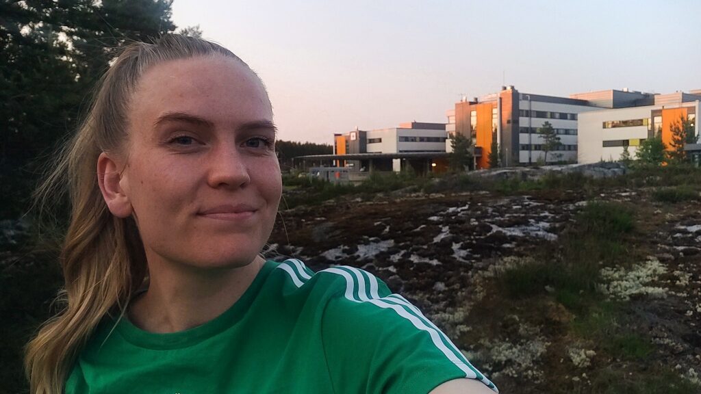 Iina Lehtinen metsästi lintuja, nyt tähtäimessä mestaruus