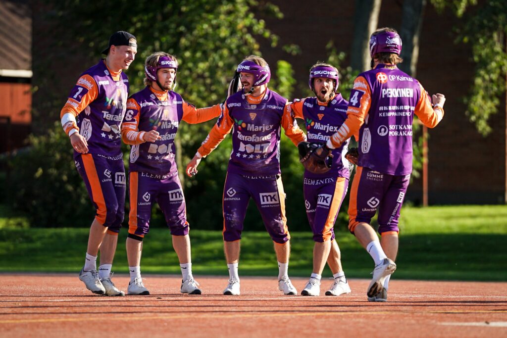 Jatkosarja tulee takaisin miesten Superpesikseen kaudella 2024