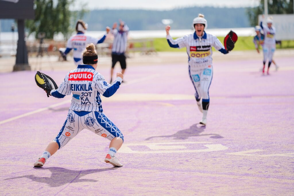 Itä-Lännen lisäkatsomot myyntiin karkauspäivänä!