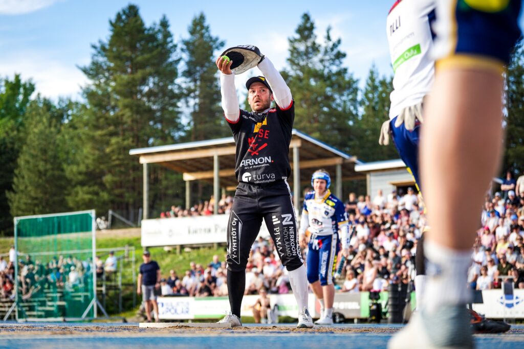 Manse jatkaa tappioitta loppuotteluun