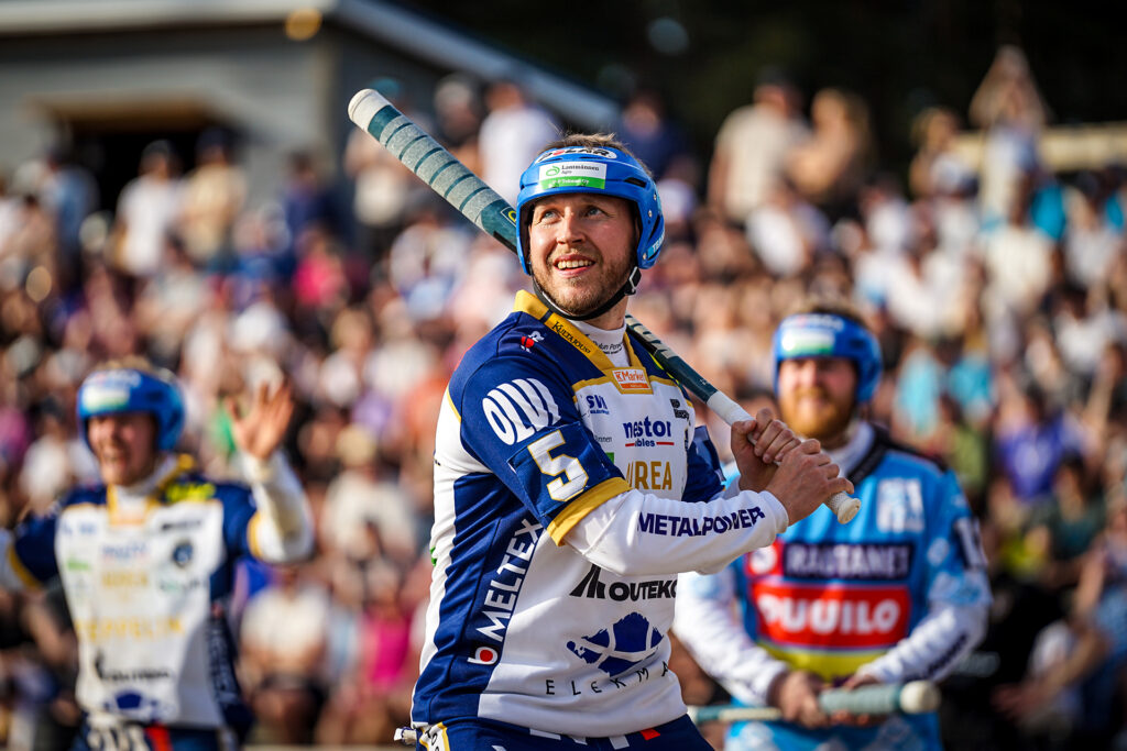 Antti Korhonen vahvistamaan Mansea