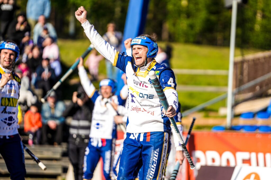 Tuomas Jussila kurkottaa jo kärkilyöntitilaston TOP10:een