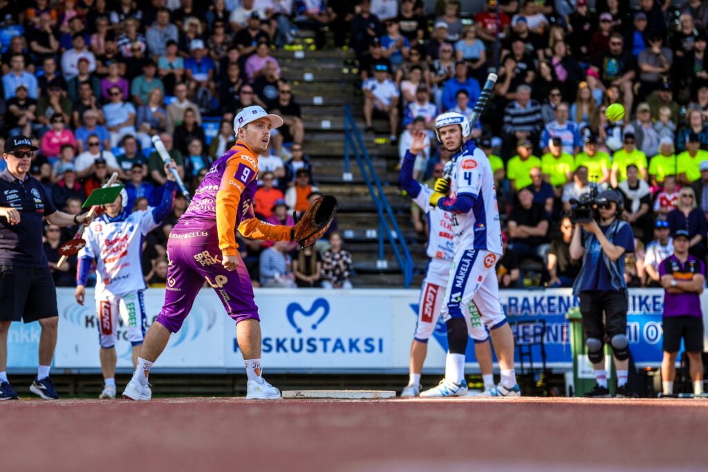 Miesten loppuottelussa nähdään uusinta viime vuodelta