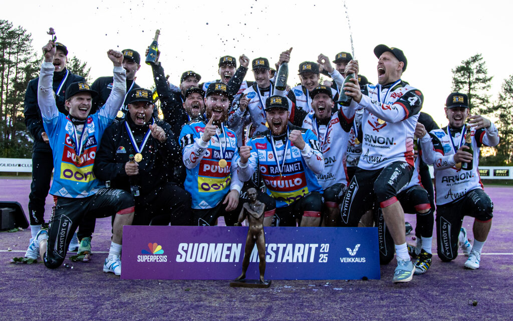 Manse PP Tampereelta on pesäpallon miesten Suomen mestari 2025!