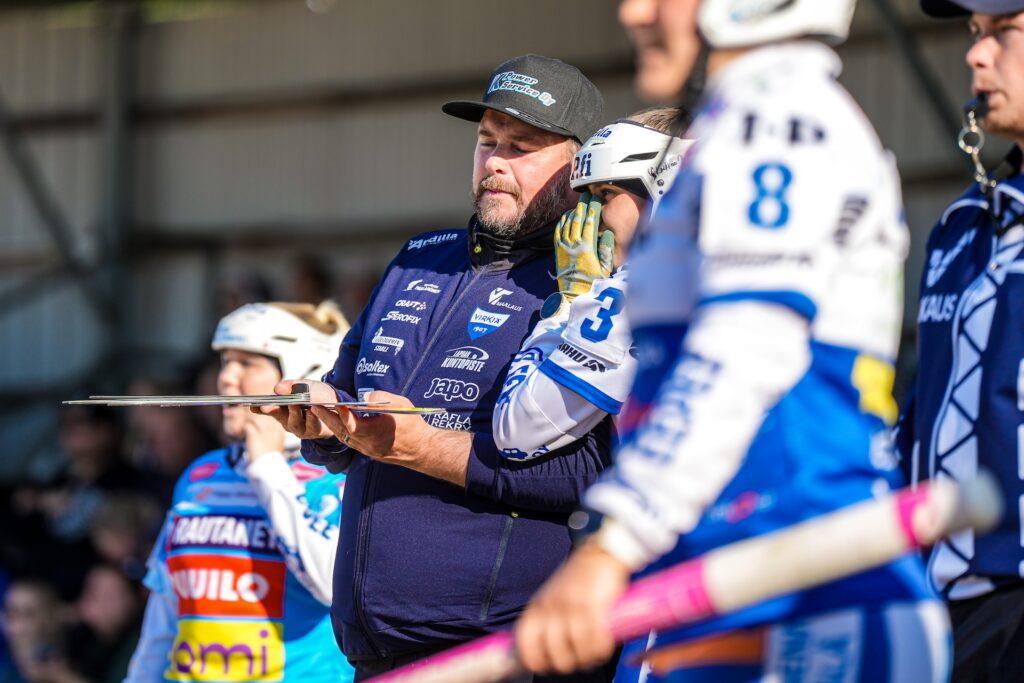 Tomi Niskanen jatkaa viuhkassa ja Emma Kiviniemi etukentällä uudistuvassa Virkiässä