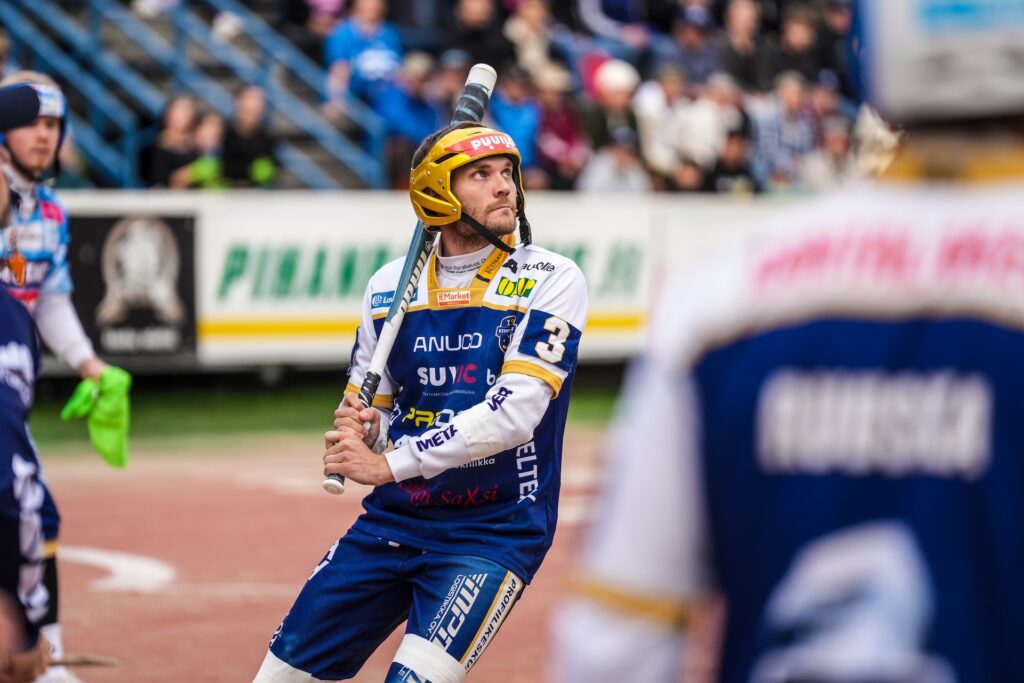 Tuomas Jussila pelaa Saarikentällä uransa 500. Superpesis-ottelun