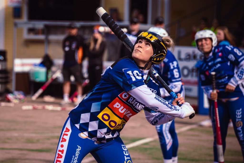 Janette Lepistö nousi kaikkien aikojen lyöjäkuningattareksi kotiyleisönsä edessä!