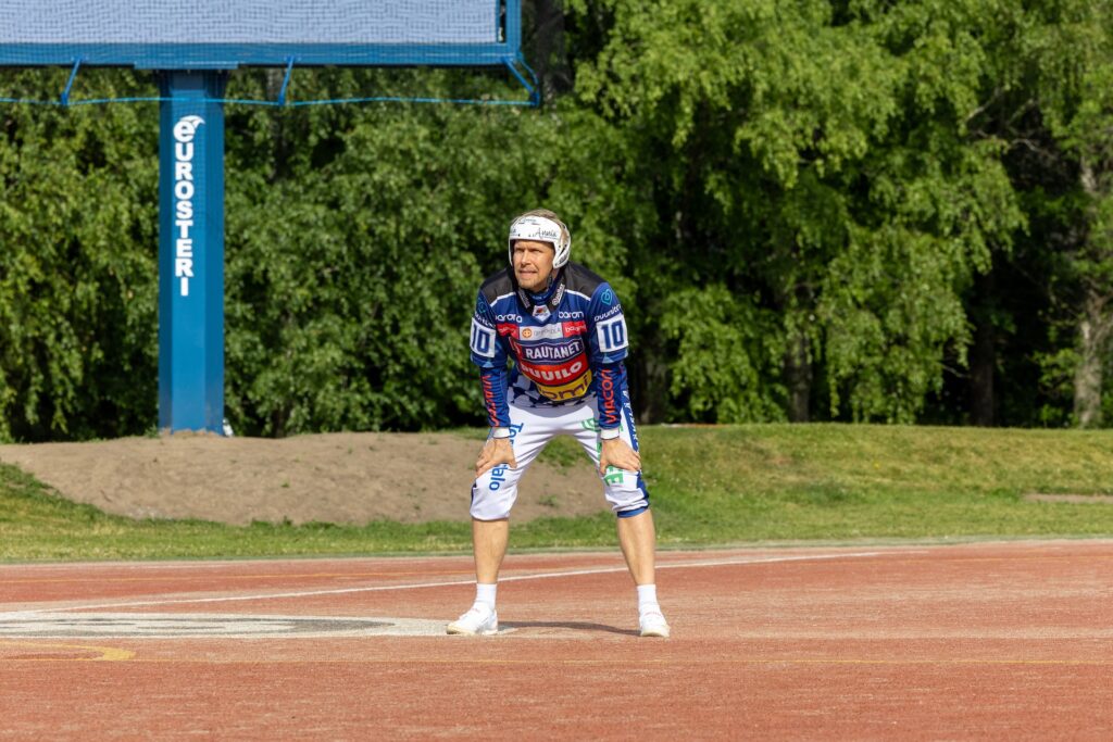 Henri Puputti 800 tuodun pelaajaksi